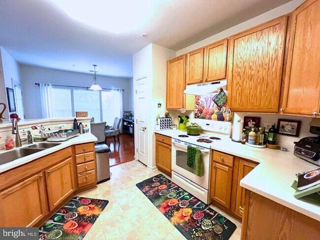 Building Photo - 8105 Hickory High Ct