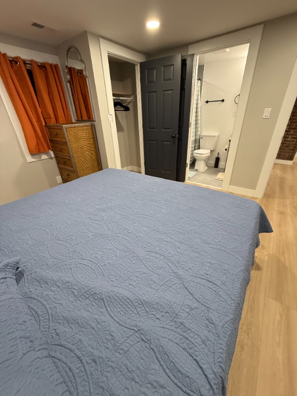 Building Photo - 2327 Jackson St