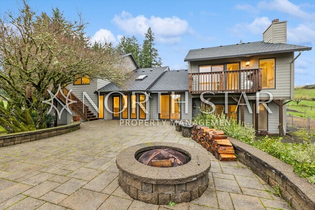 Building Photo - Escape to the Country, Spacious Contemporary in Wilsonville with Shop