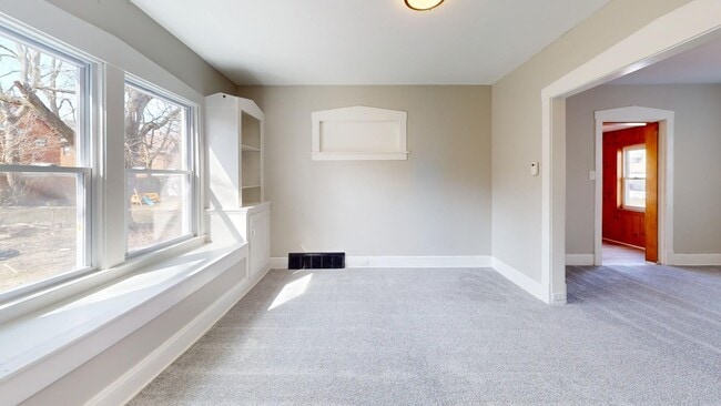 Building Photo - Cudell / West Boulevard Area - 3 bedroom/1...