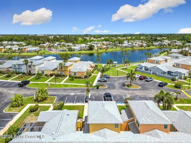 Building Photo - 1420 Malibu Cir NE
