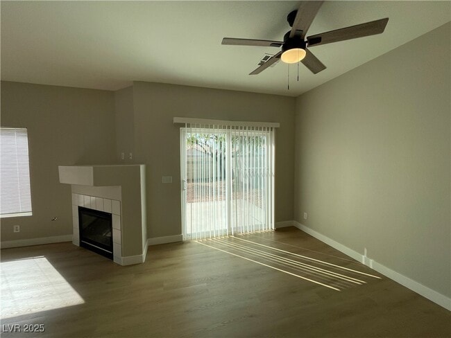 Building Photo - 8463 Antique Cameo Ave