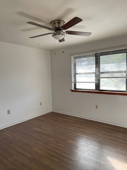 Building Photo - 4214 N Morvant Pl