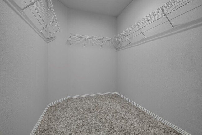 Building Photo - 285 Rd 66121