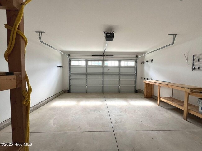 Building Photo - 188 Sandy Springs Rd