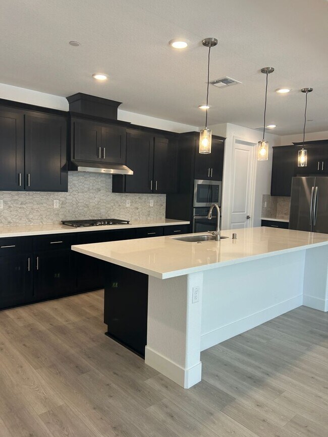 Building Photo - 4255 Ranger Dr