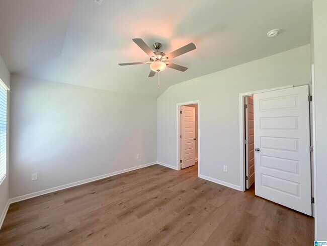 Building Photo - 302 Spanish Moss Ct