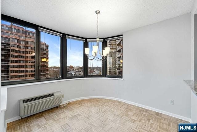 Building Photo - 100 Carlyle Dr