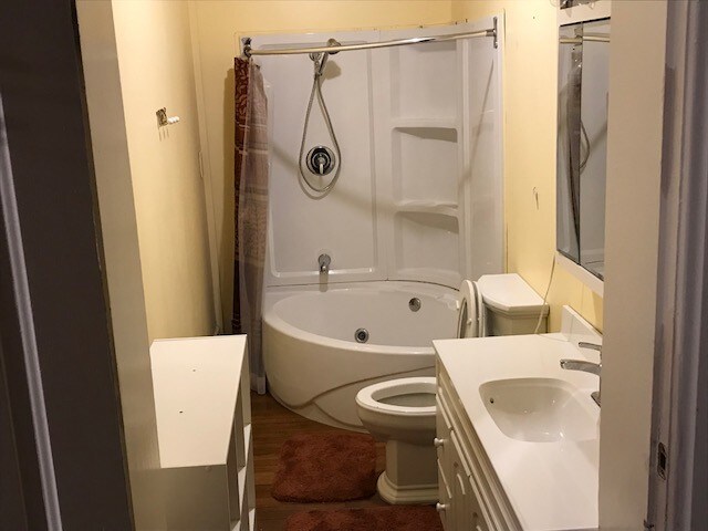 Building Photo - 624-6245 N 5th St