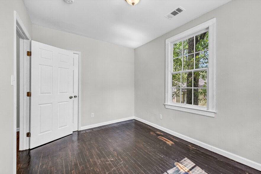 Bedroom #3 - 844 E 37th St