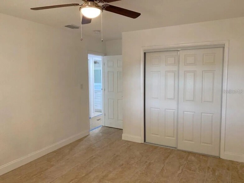 Building Photo - 6558 2nd Ave S