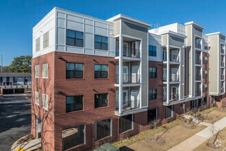 Building Photo - Benton Crossing I