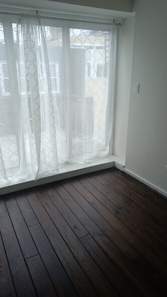 Building Photo - 1129 Rodman St