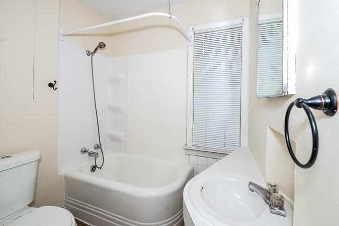 Building Photo - 3820 Jackson St NE