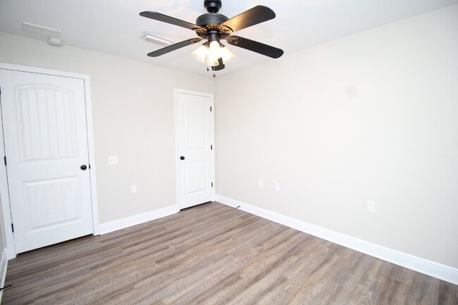 Building Photo - Beautiful 3BR/2BA Brick Home with Granite Kitchen, Covered Patio, Fire Pit & 2-Car Garage Near I-10