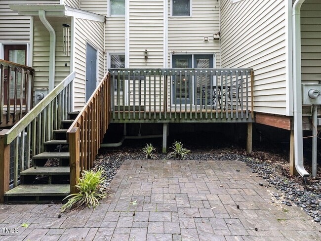 Building Photo - 4646 Fawnbrook Cir