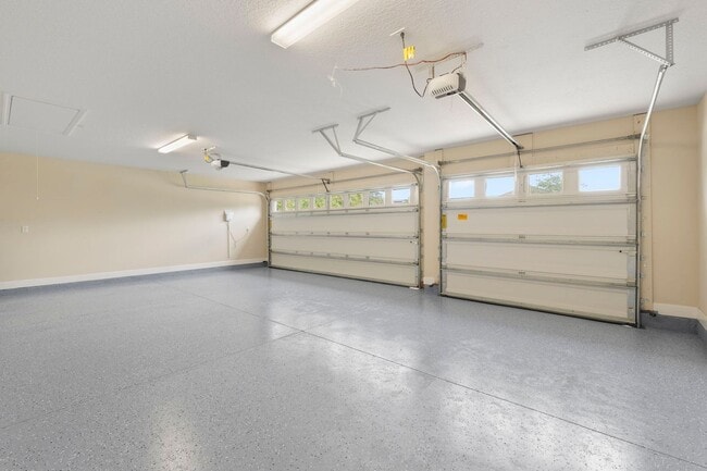 Building Photo - Single Family home in Shearwater