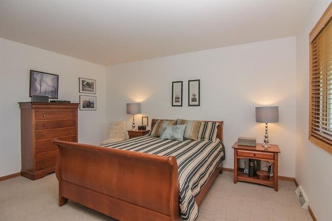 Building Photo - 2506 Scenic Ridge Dr