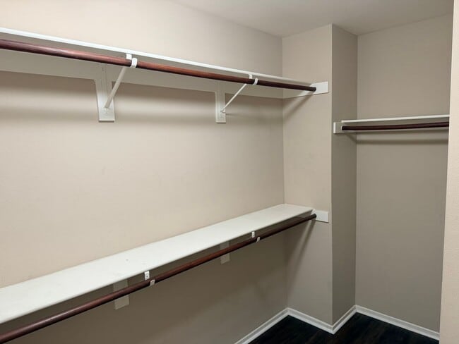 Building Photo - Estrella home for rent!