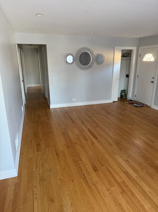 Building Photo - 7710 Kedvale Ave