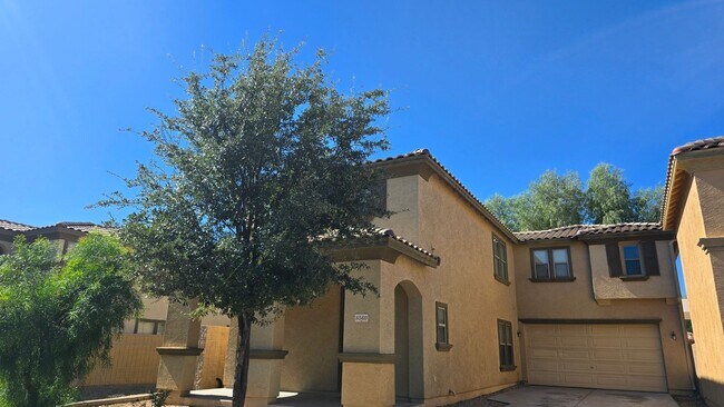 Primary Photo - 8560 N 63rd Ln