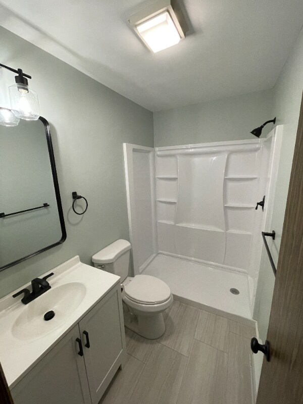 Building Photo - 10 Edgewood Terrace