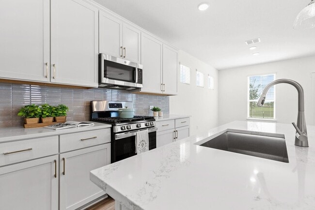 Building Photo - 120 Hartson Dr