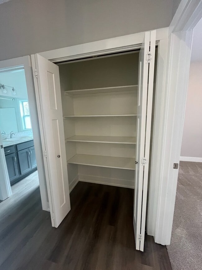 Building Photo - 13166 Indigo Ct