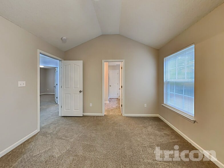 Building Photo - 4531 Keeneland Ln