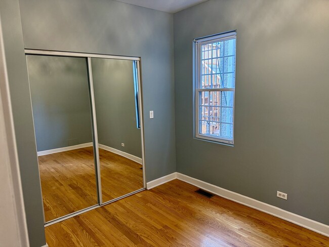 Building Photo - 1957 W Race Ave