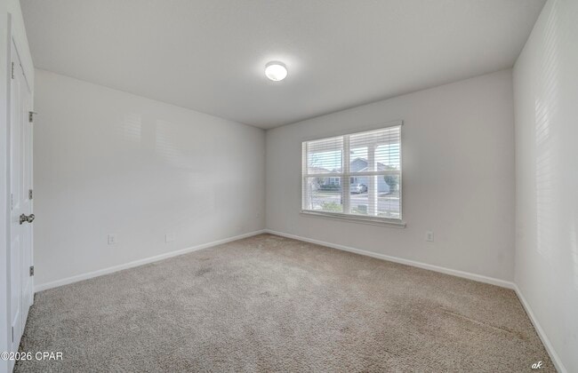 Building Photo - 112 Red Bay Rd