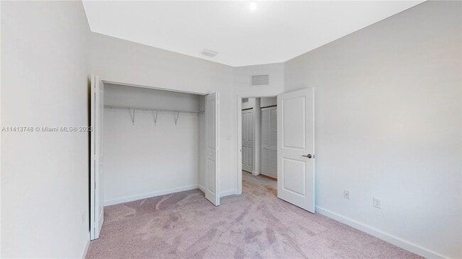 Building Photo - 11884 SW 245 Ter