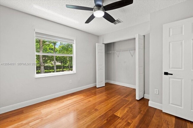 Building Photo - 5014 SW 155th Terrace