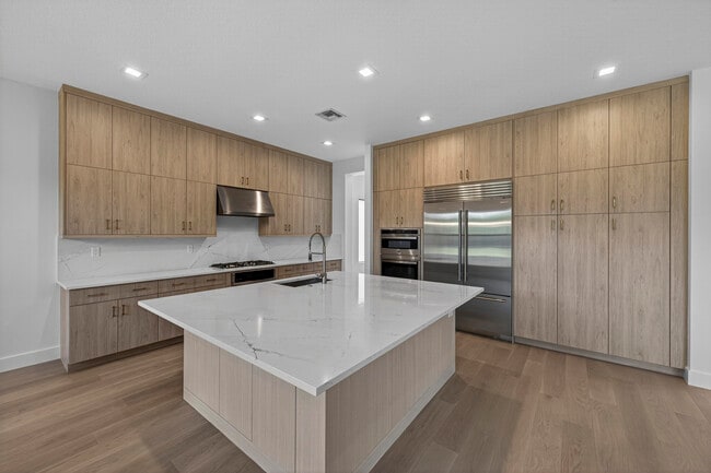 Building Photo - 9361 Sunflower Mdw Rd