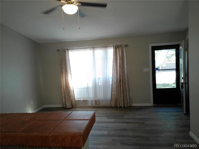 Building Photo - 5030 Montebello Pl