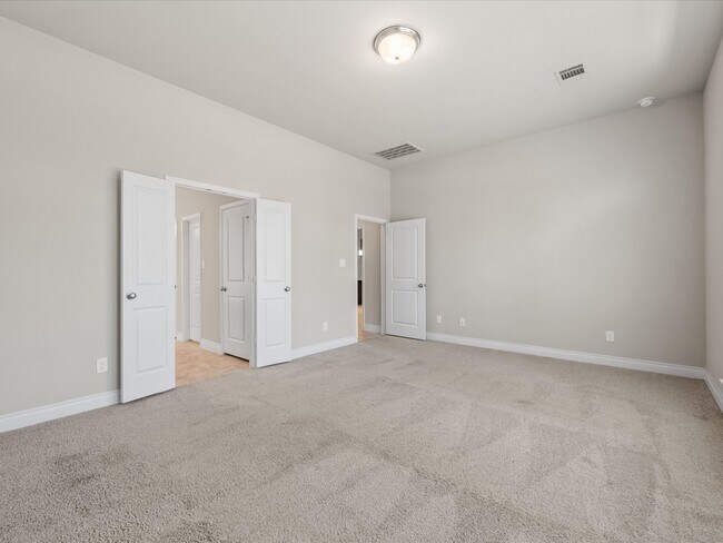 Building Photo - 2503 Elmwood Trl