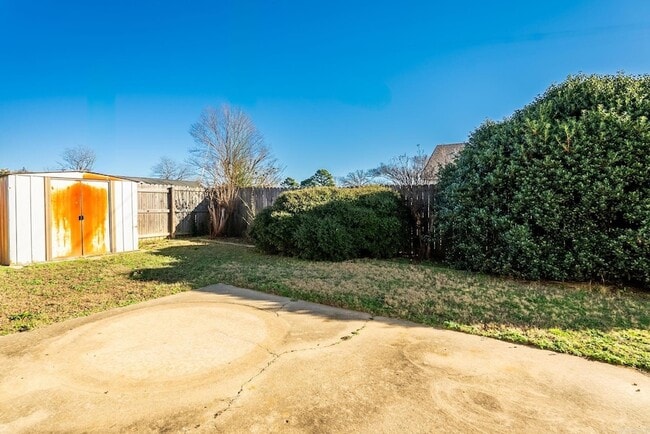 Building Photo - 12270 Maryland Pl