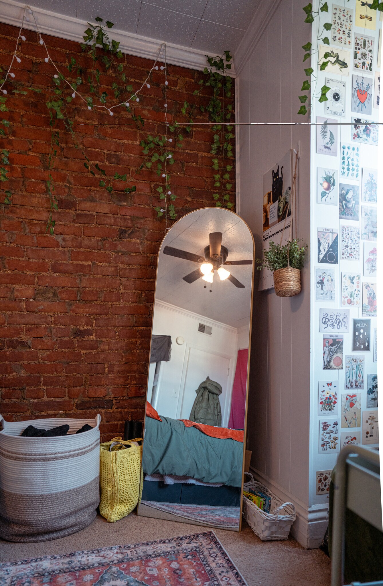 Building Photo - 627 S Negley Ave