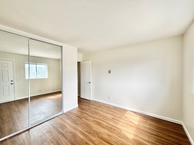 Building Photo - Surfside I | 2 Bedroom + 1.5 Bathroom with...