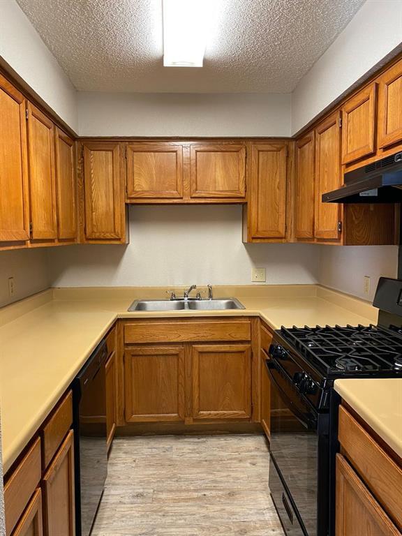 Building Photo - 510 Willowbend Cove