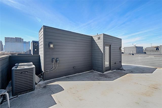 Building Photo - 3108 Pavonia Dr