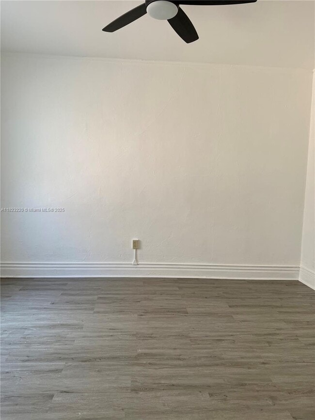 Building Photo - 114 Antilla Ave