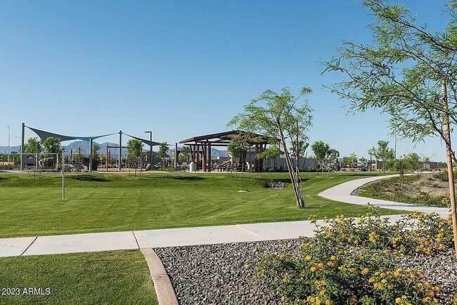 Building Photo - 10965 W Baden St