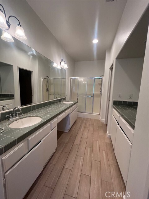 Building Photo - 307 Rathbourne