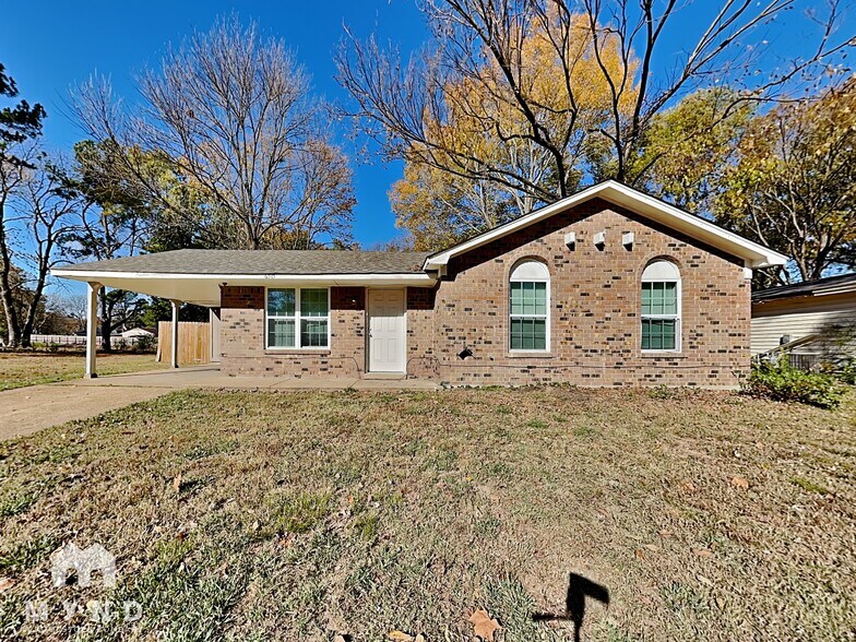 Primary Photo - 6575 Ridgewood Rd