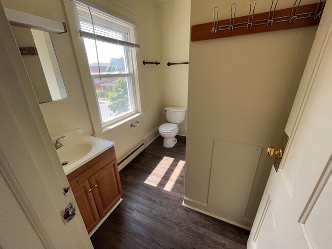 400 S. Allen - Westside Village Apartments