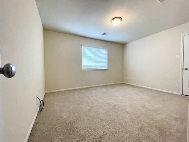 Building Photo - 3010 Overbrook Meadow Ln