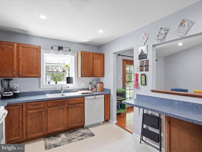 Building Photo - 7264 Twilight Ct