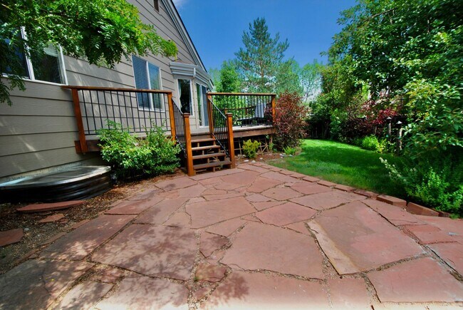 Building Photo - 1354 Avgare Way