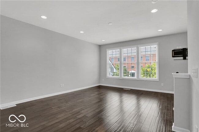 Building Photo - 12771 Apsley Ln